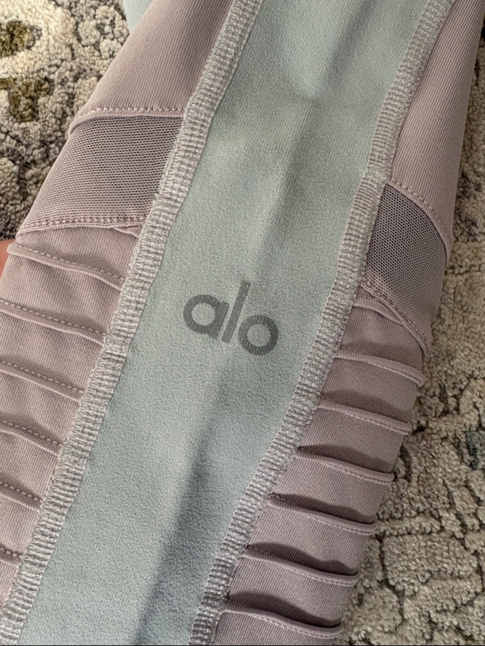 ALO Yoga Moto Leggings
